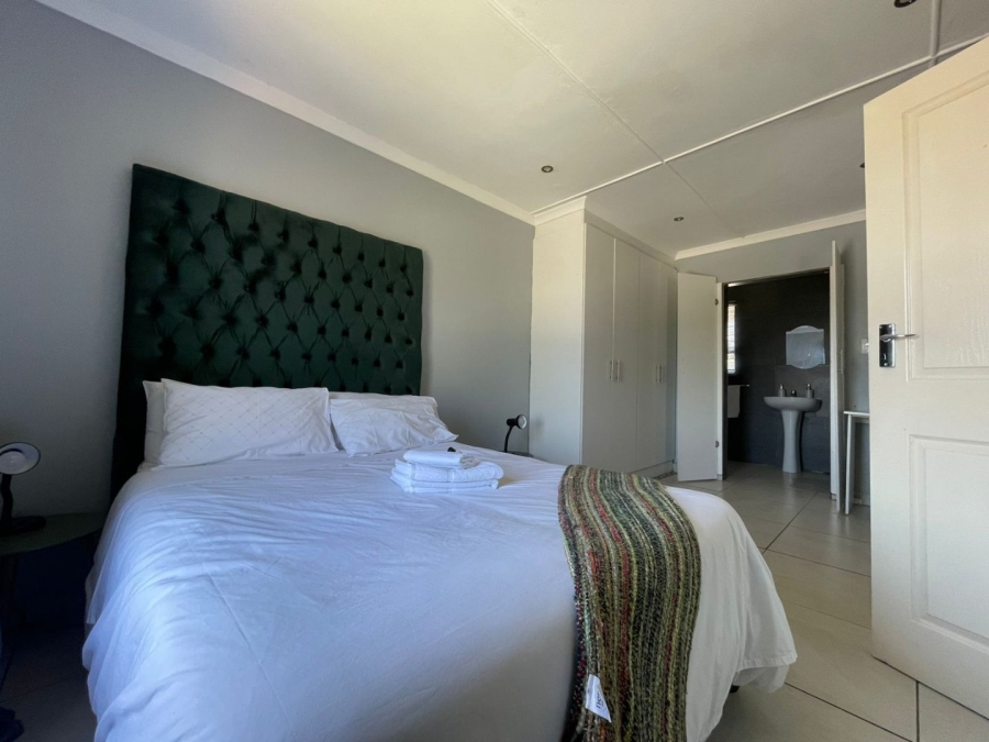 3 Bedroom Property for Sale in Nahoon Valley Park Eastern Cape